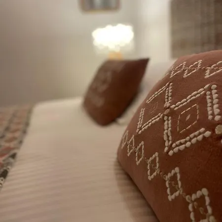 L'alivetu, D'hotes Πανσιόν